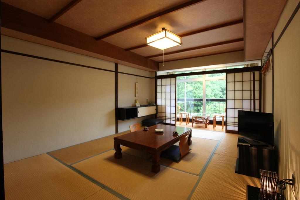 ホテル 妙見田中会館 霧島市 部屋 写真